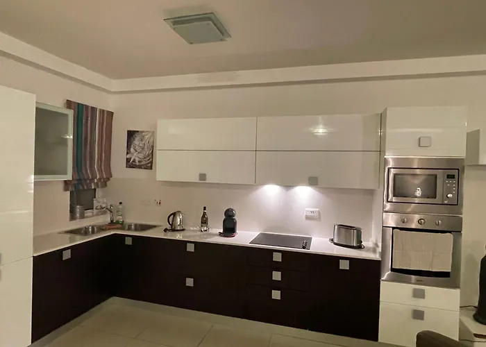 Apartamento Zentrales Ruhiges Mit Meerblick